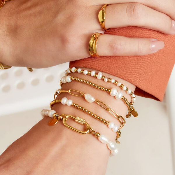 pearl bracelet gold